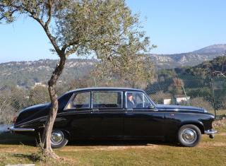 1984 DAIMLER DS420 Limousine 1984 DAIMLER DS420 Limousine