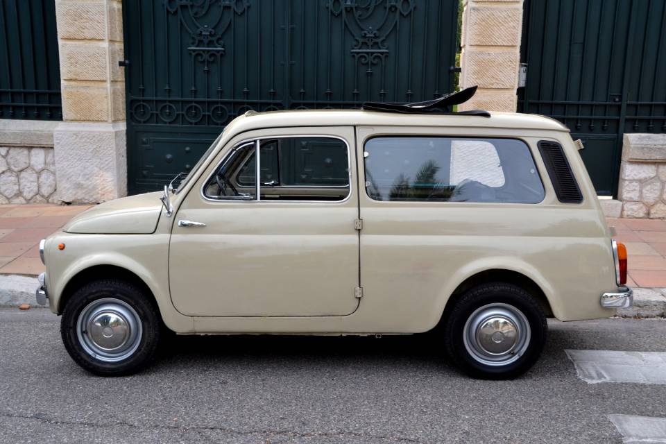 1975 FIAT 500 Bianchina Giardiniera 1975 FIAT 500 Bianchina Giardiniera