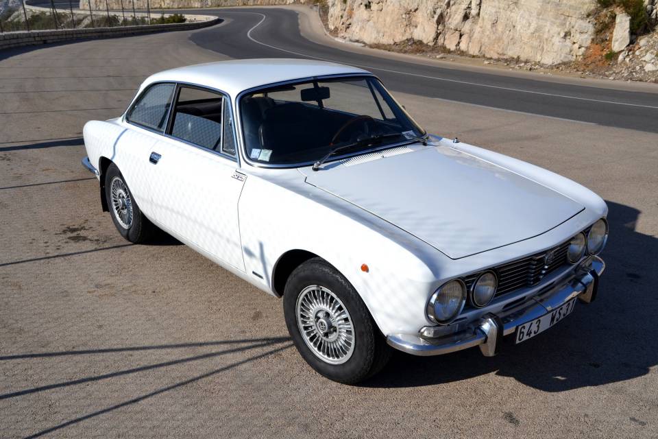 1975 ALFA ROMEO 2000 GTV GR.1 1975 ALFA ROMEO 2000 GTV GR.1