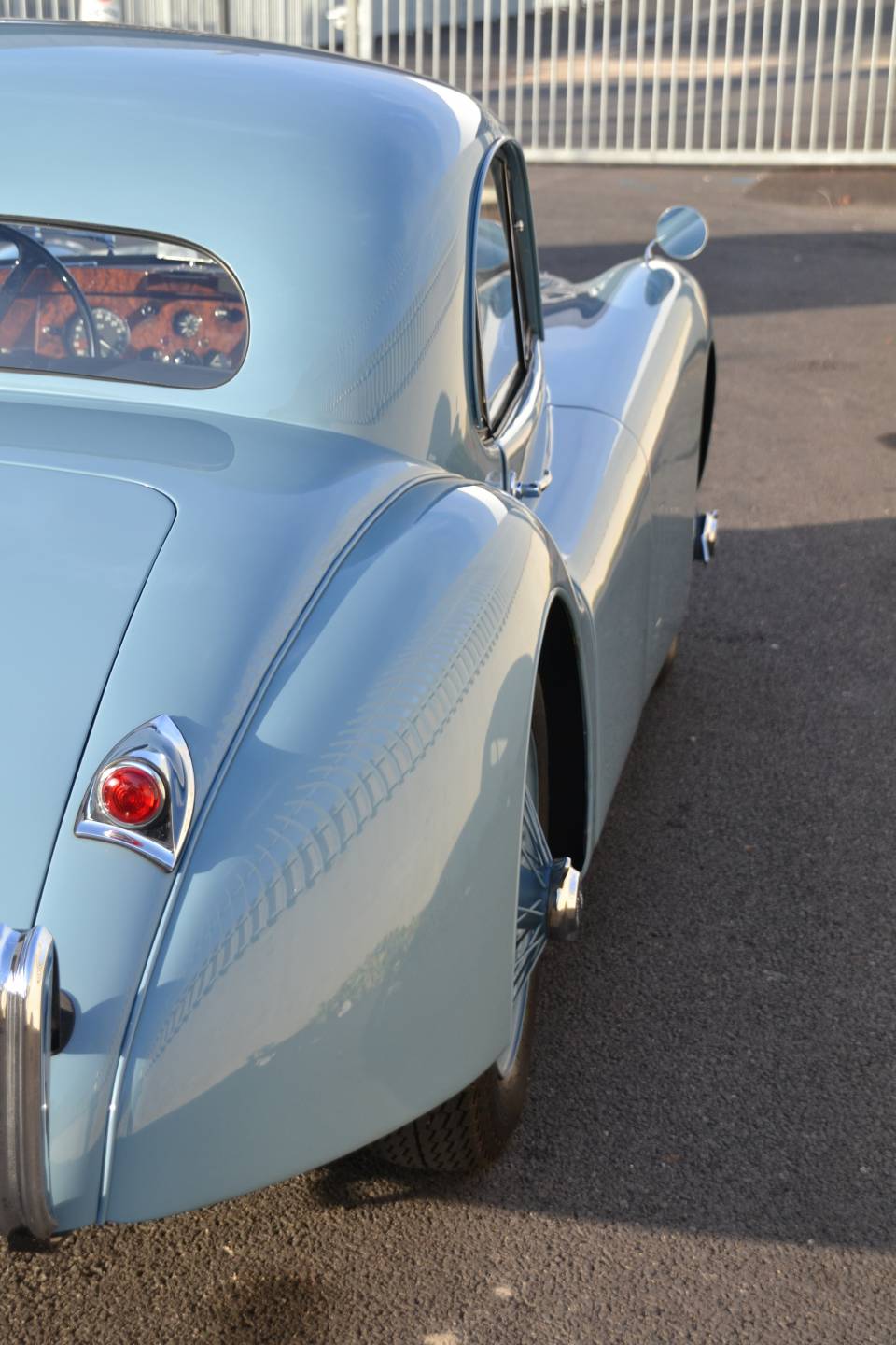 1953 JAGUAR XK 120 FHC 1953 JAGUAR XK 120 FHC