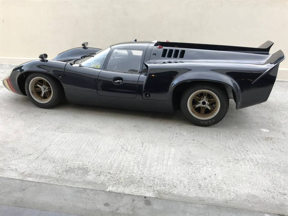 1967 LOLA T70 MKIII GT Coupe 1967 LOLA T70 MKIII GT Coupe