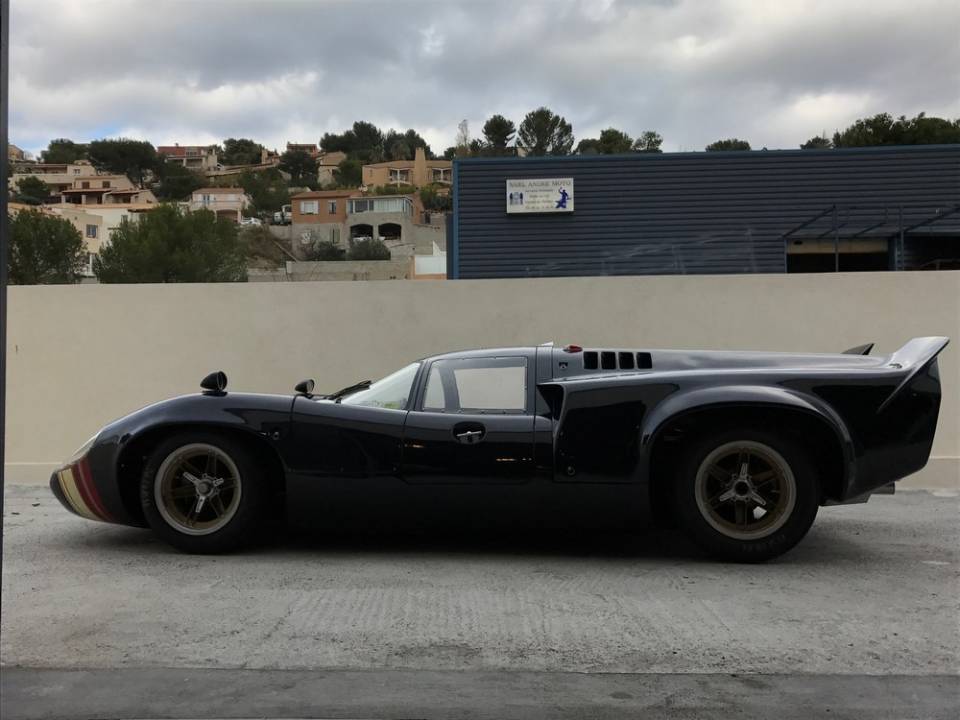 1967 LOLA T70 MKIII GT Coupe 1967 LOLA T70 MKIII GT Coupe