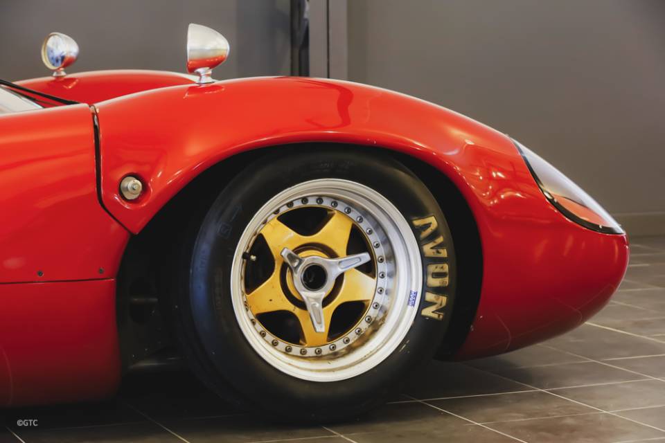 1967 LOLA T70 MKIII GT Coupe 1967 LOLA T70 MKIII GT Coupe