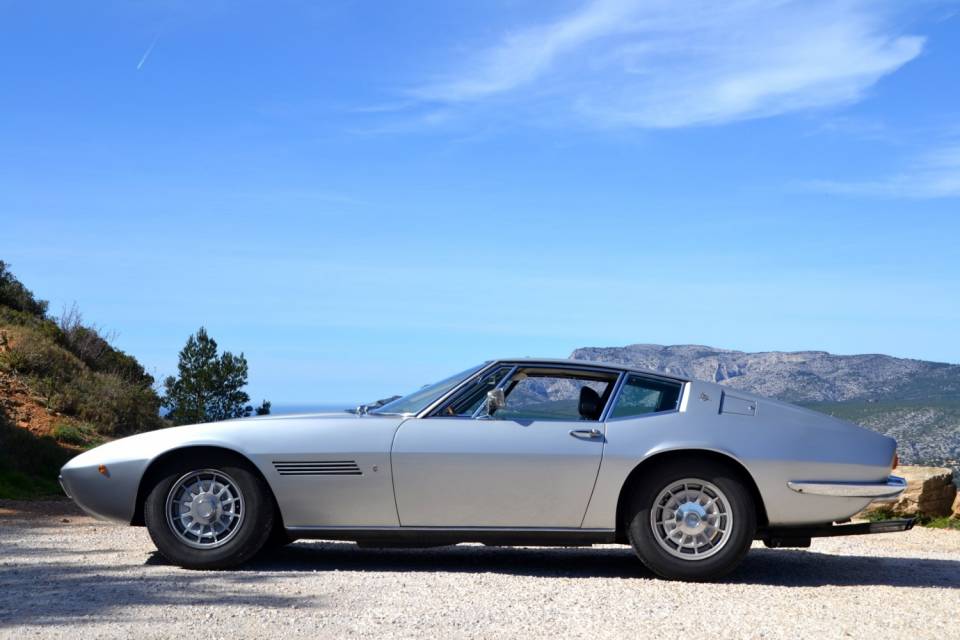 1971 MASERATI Ghibli 4.9L SS Coupe 1971 MASERATI Ghibli 4.9L SS Coupe
