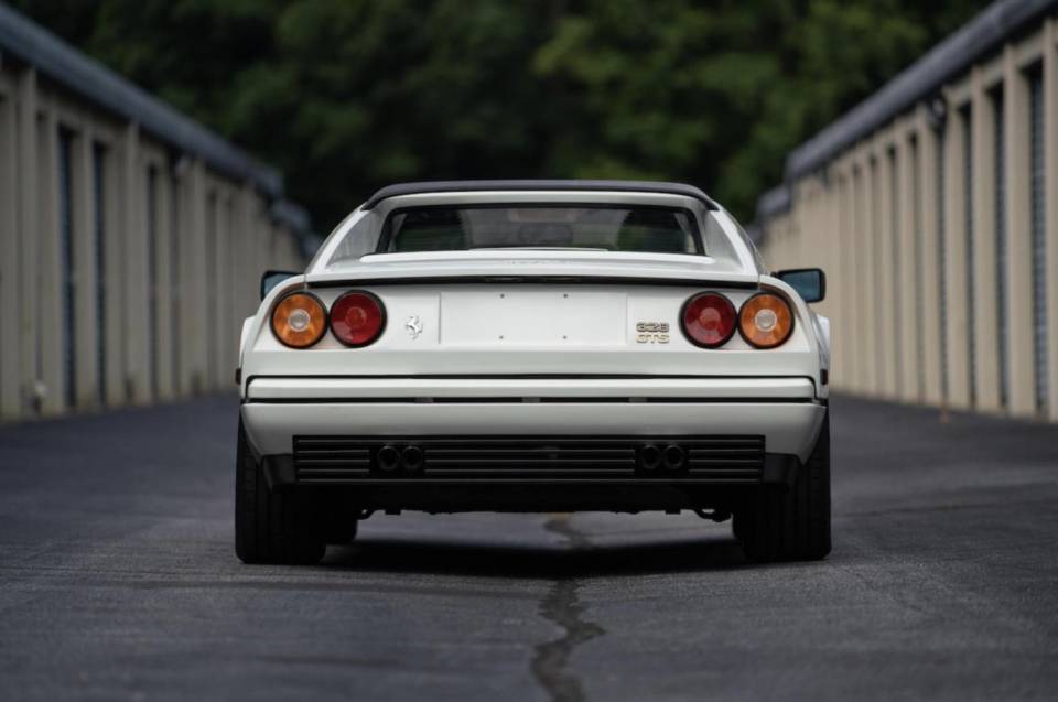 1986 FERRARI 328 GTS 1986 FERRARI 328 GTS