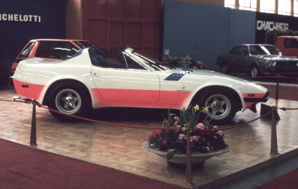 1972 FERRARI 365 GTB/4 Daytona Competizione N.A.R.T Spyder 1972 FERRARI 365 GTB/4 Daytona Competizione N.A.R.T Spyder