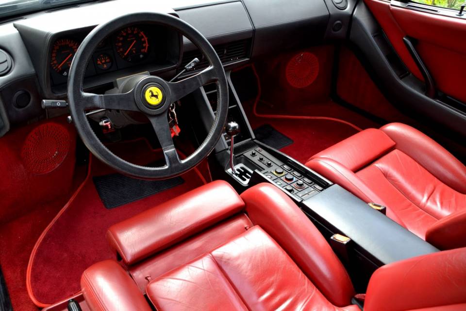 1986 FERRARI Testarossa 1986 FERRARI Testarossa