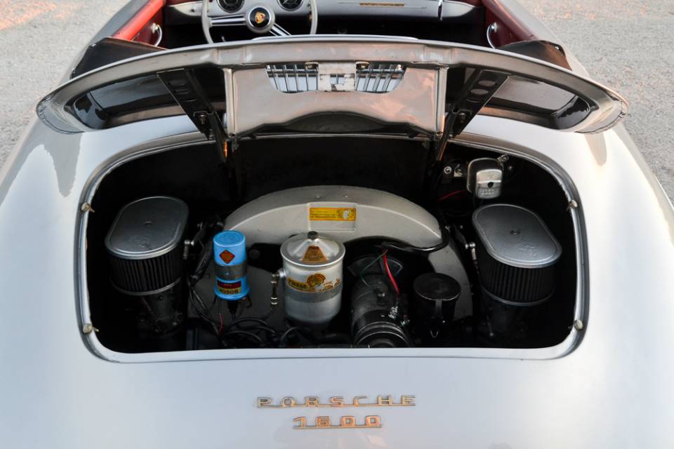 1957 PORSCHE 356A T2 1600 Speedster 1957 PORSCHE 356A T2 1600 Speedster