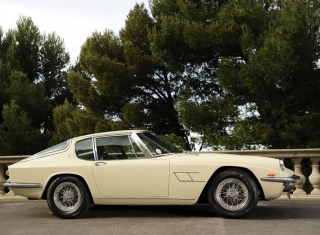 1967 MASERATI Mistral 4000 Coupe 1967 MASERATI Mistral 4000 Coupe