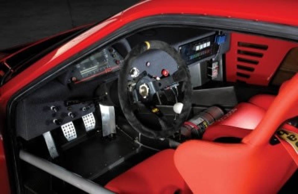 1990 FERRARI F40 LM 1990 FERRARI F40 LM