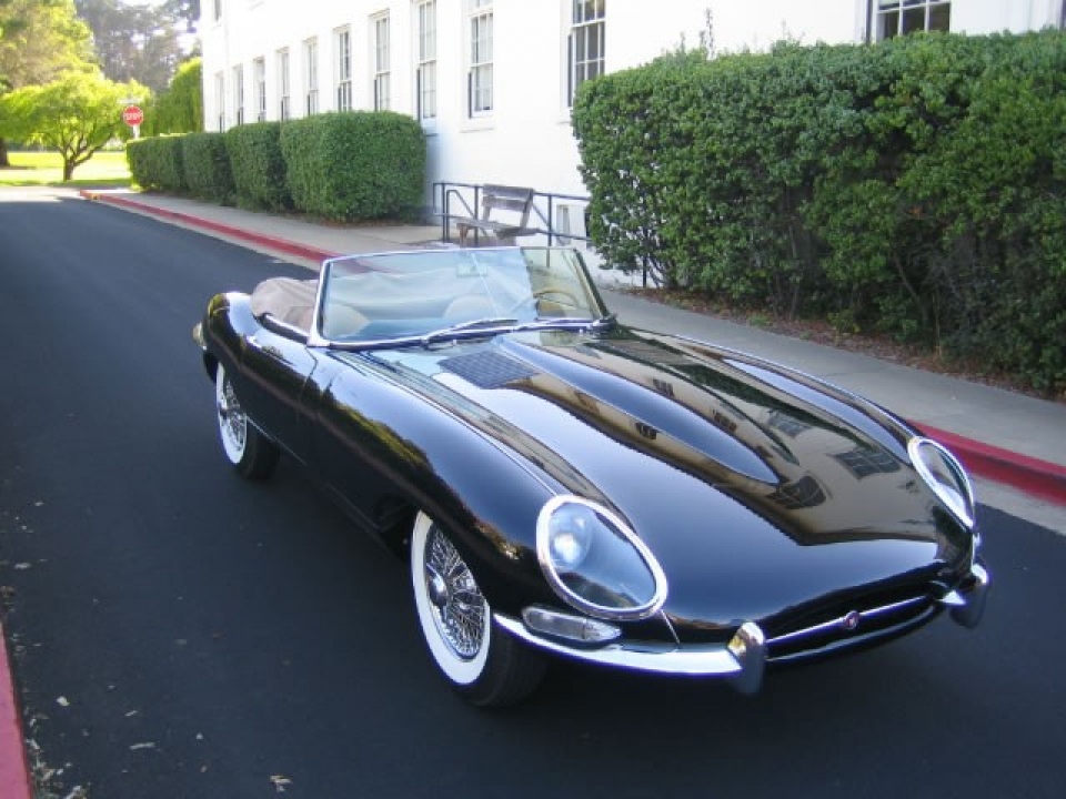 1962 JAGUAR XKE Roadster 1962 JAGUAR XKE Roadster