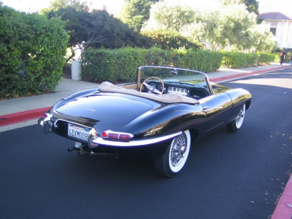 1962 JAGUAR XKE Roadster 1962 JAGUAR XKE Roadster
