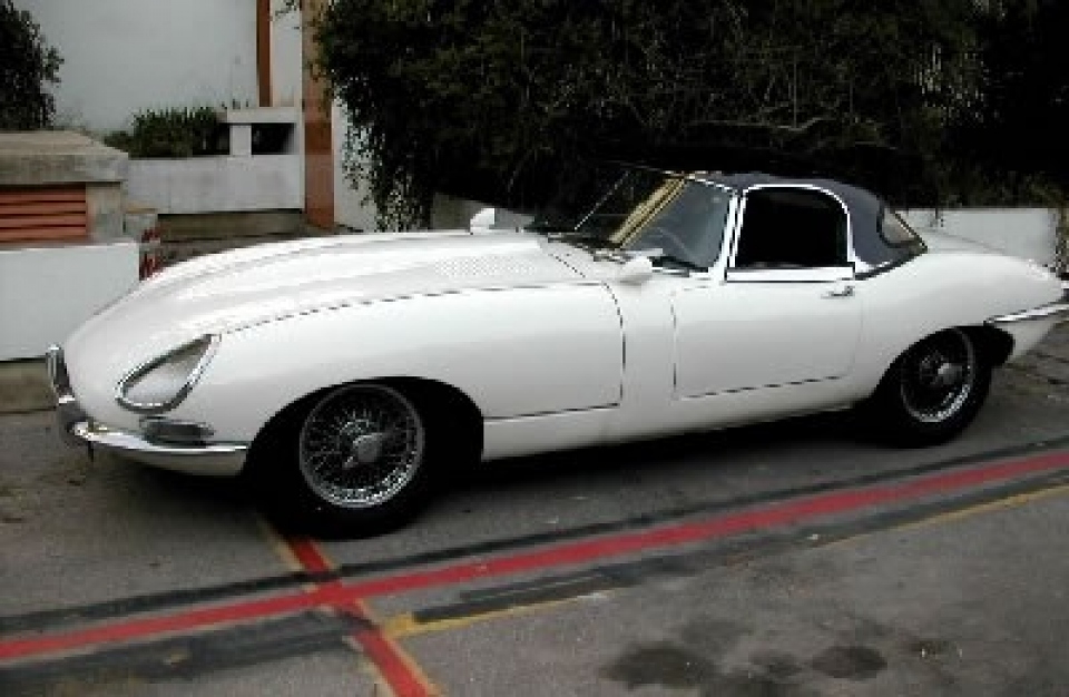 1963 JAGUAR Type E 3.8L Roadster 1963 JAGUAR Type E 3.8L Roadster