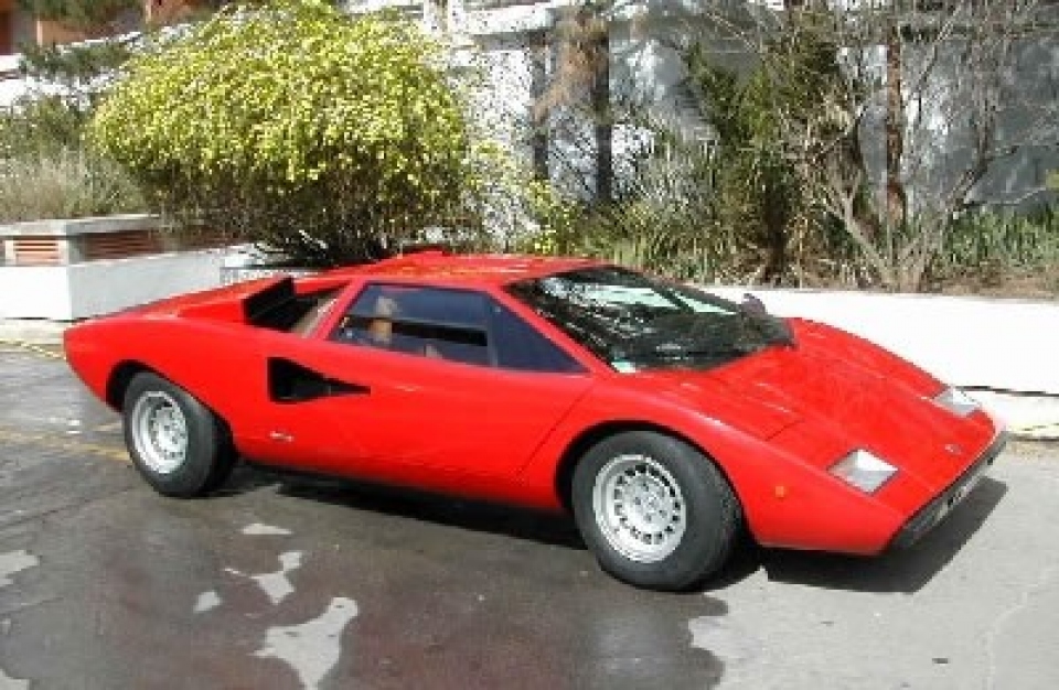 1976 LAMBORGHINI Countach LP 400 1976 LAMBORGHINI Countach LP 400
