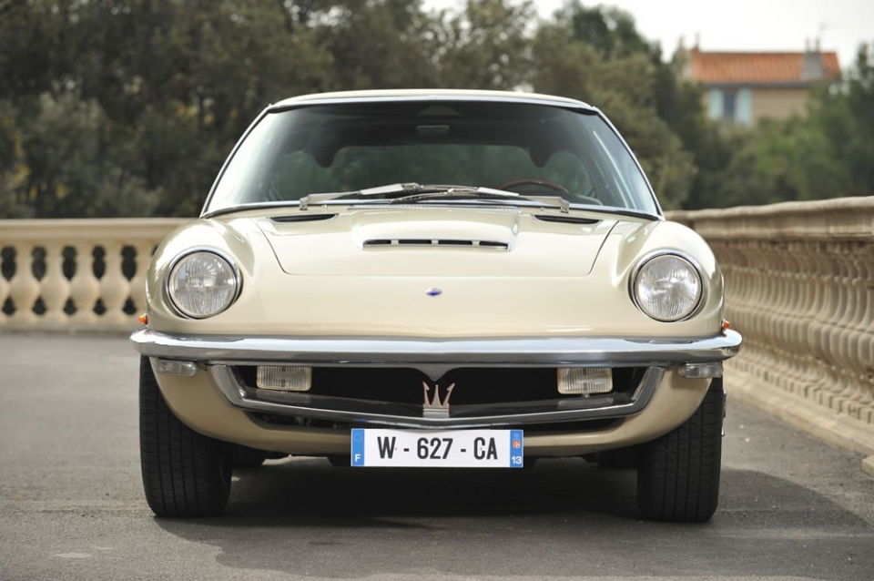 1967 MASERATI Mistral 4000 Coupe 1967 MASERATI Mistral 4000 Coupe