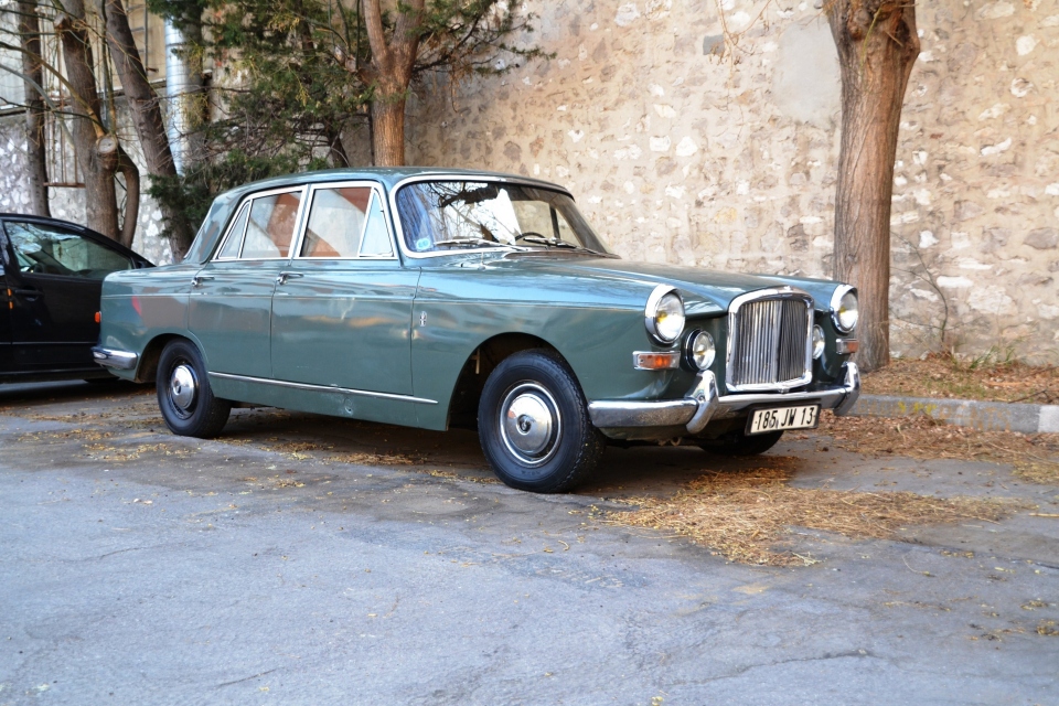 1966 VANDEN PLAS Princess 4-litre 