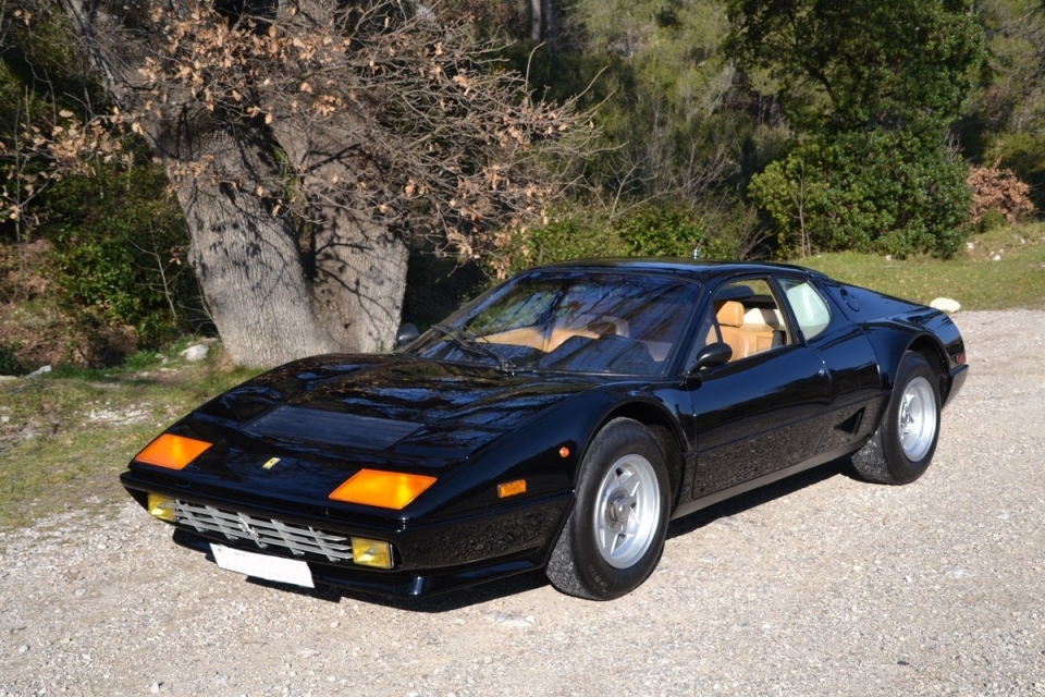 1977 FERRARI 512 BB 1977 FERRARI 512 BB