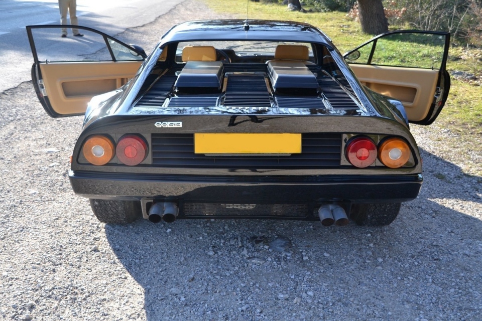 1977 FERRARI 512 BB 1977 FERRARI 512 BB