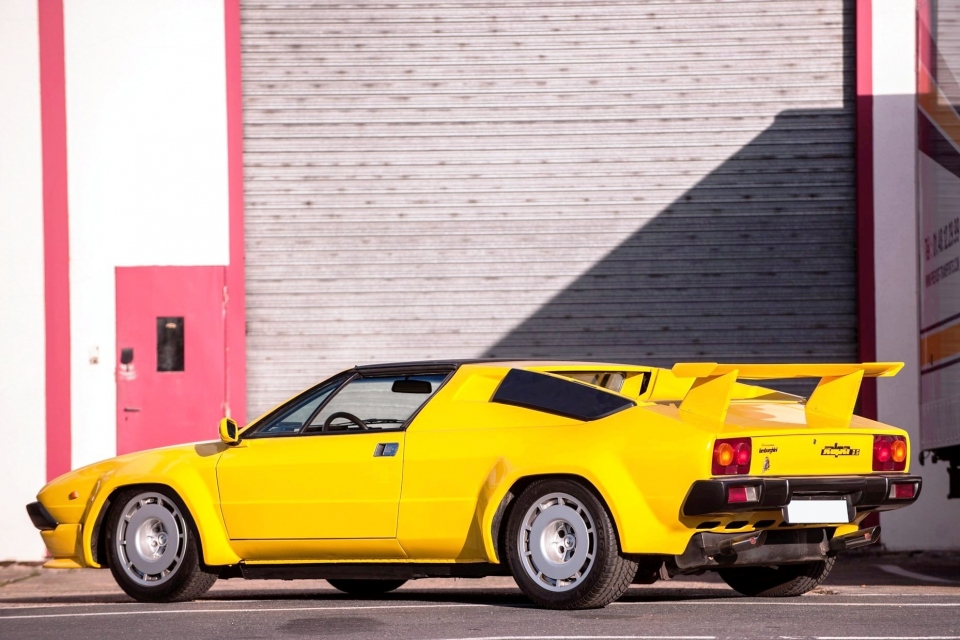 1985 LAMBORGHINI Jalpa 1985 LAMBORGHINI Jalpa