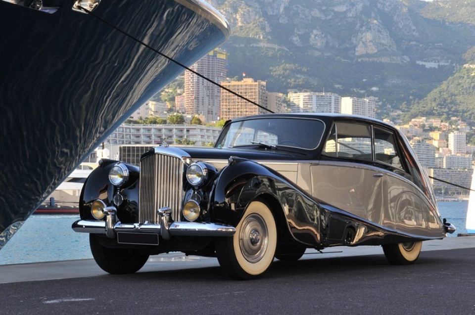 1953 BENTLEY R-Type Coach Hooper 1953 BENTLEY R-Type Coach Hooper