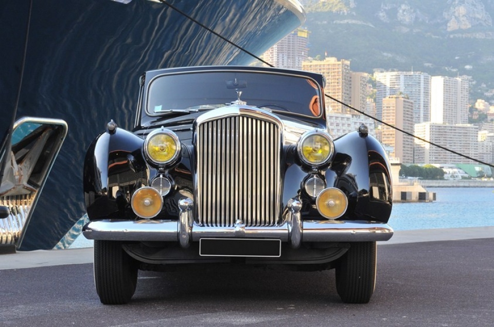 1953 BENTLEY R-Type Coach Hooper 1953 BENTLEY R-Type Coach Hooper