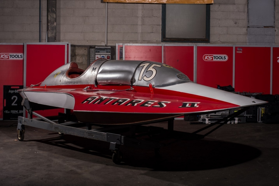 1954 FERRARI F1 Supersqualo Hydroplane