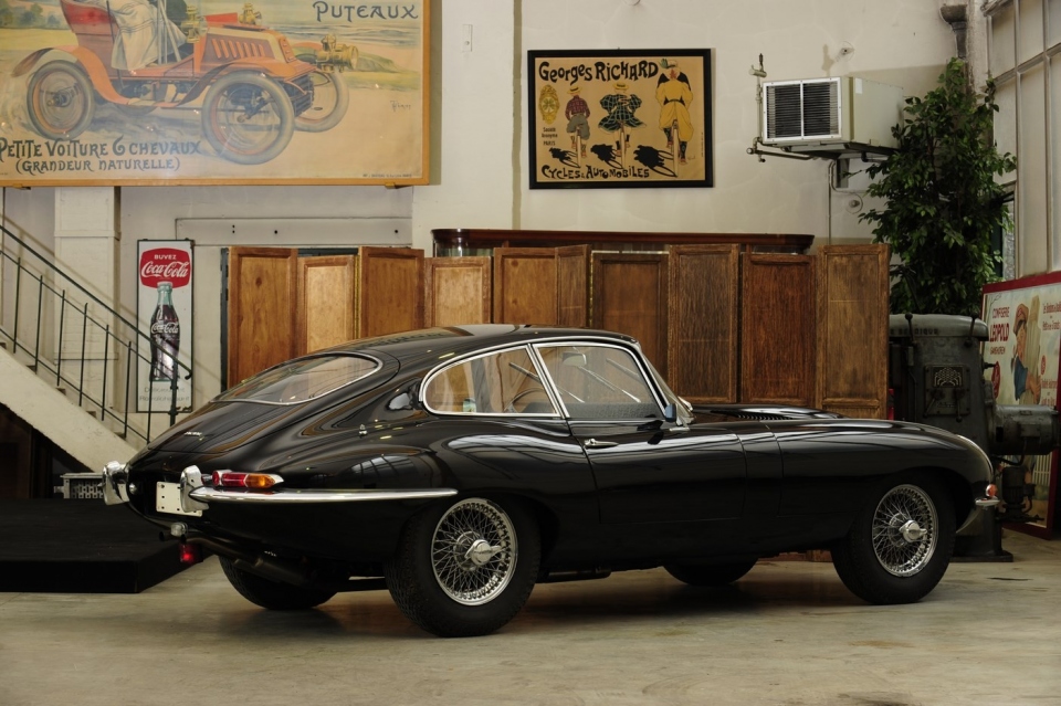 1964 JAGUAR E-Type Series I 3.8L Coupe 1964 JAGUAR E-Type Series I 3.8L Coupe