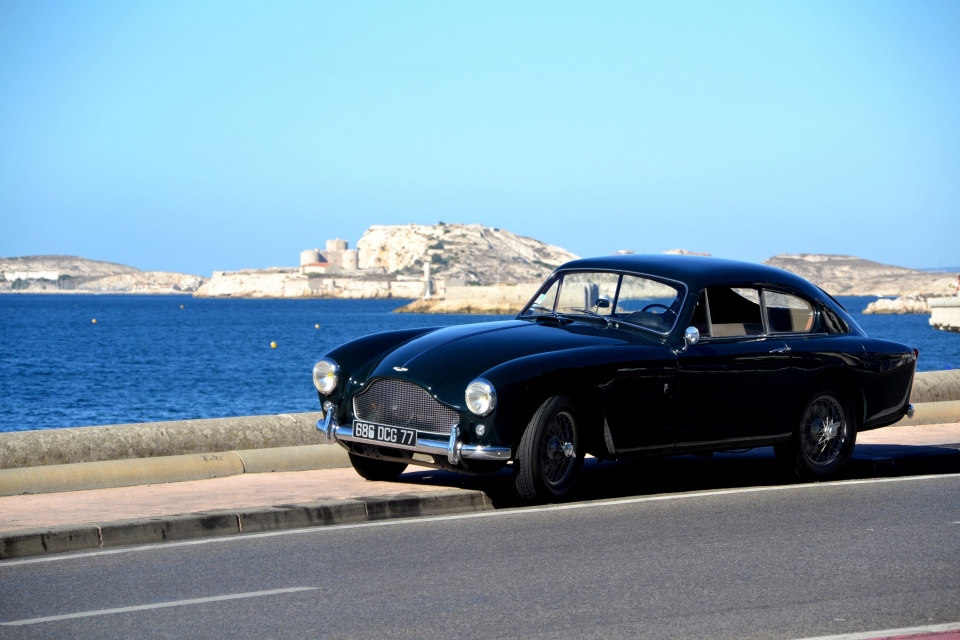 1957 ASTON MARTIN DB2/4 MKIII