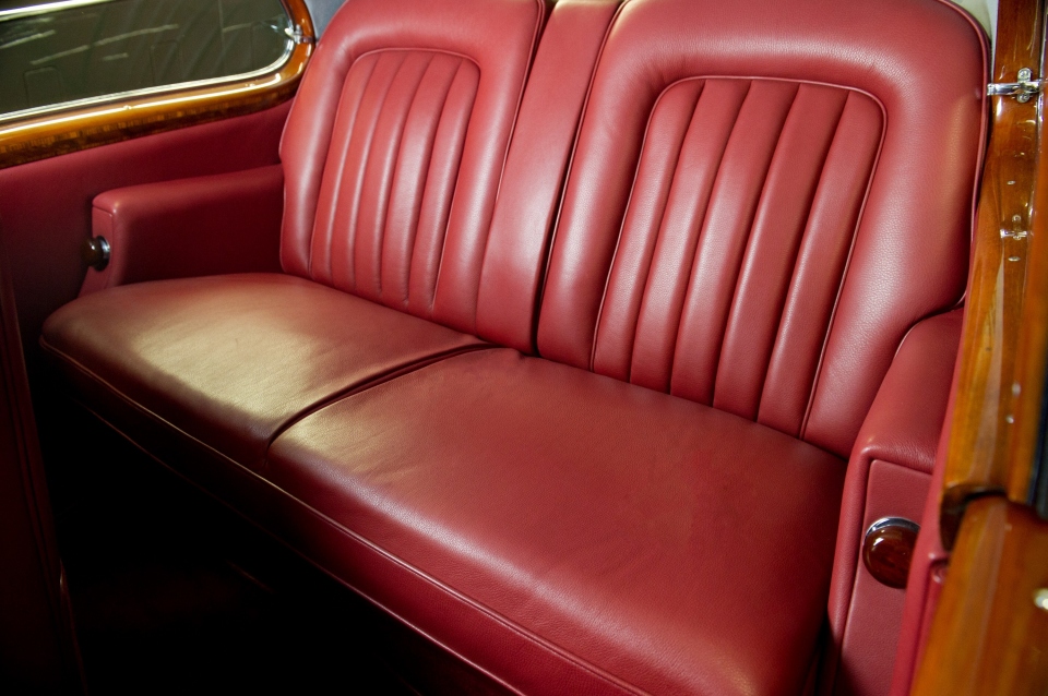 1954 BENTLEY R-Type Continental Fastback 1954 BENTLEY R-Type Continental Fastback
