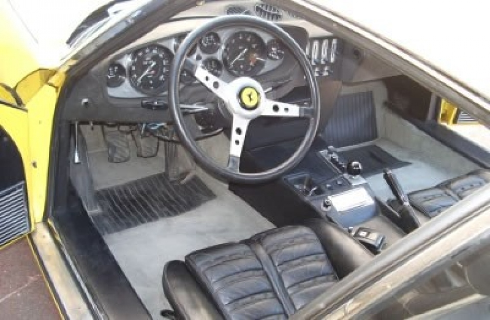 1973 FERRARI 365 GTB/4A Daytona 1973 FERRARI 365 GTB/4A Daytona