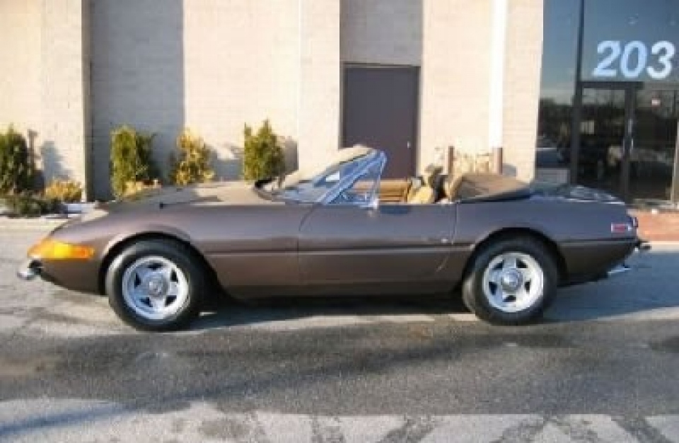 1973 FERRARI 365 GTS/4 1973 FERRARI 365 GTS/4