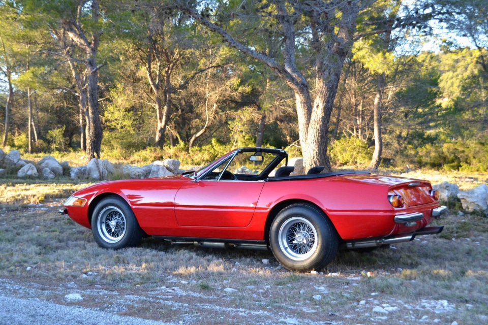 1972 FERRARI 365 GTS/4-A Daytona Spyder 1972 FERRARI 365 GTS/4-A Daytona Spyder