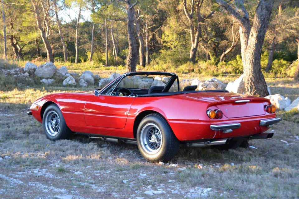 1972 FERRARI 365 GTS/4-A Daytona Spyder 1972 FERRARI 365 GTS/4-A Daytona Spyder