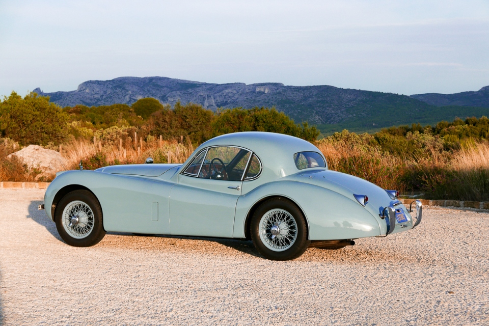 1953 JAGUAR XK 120 FHC