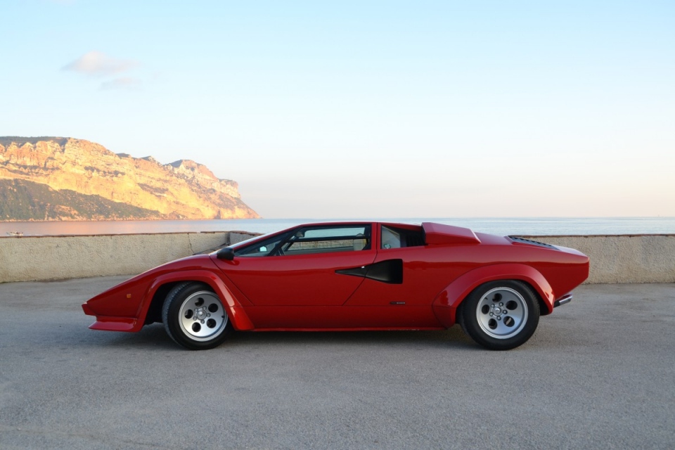 1981 LAMBORGHINI Countach LP 400S 1981 LAMBORGHINI Countach LP 400S
