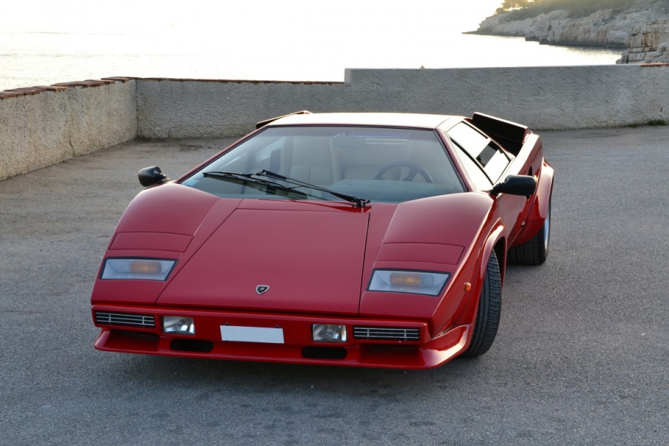 1981 LAMBORGHINI Countach LP 400S 1981 LAMBORGHINI Countach LP 400S