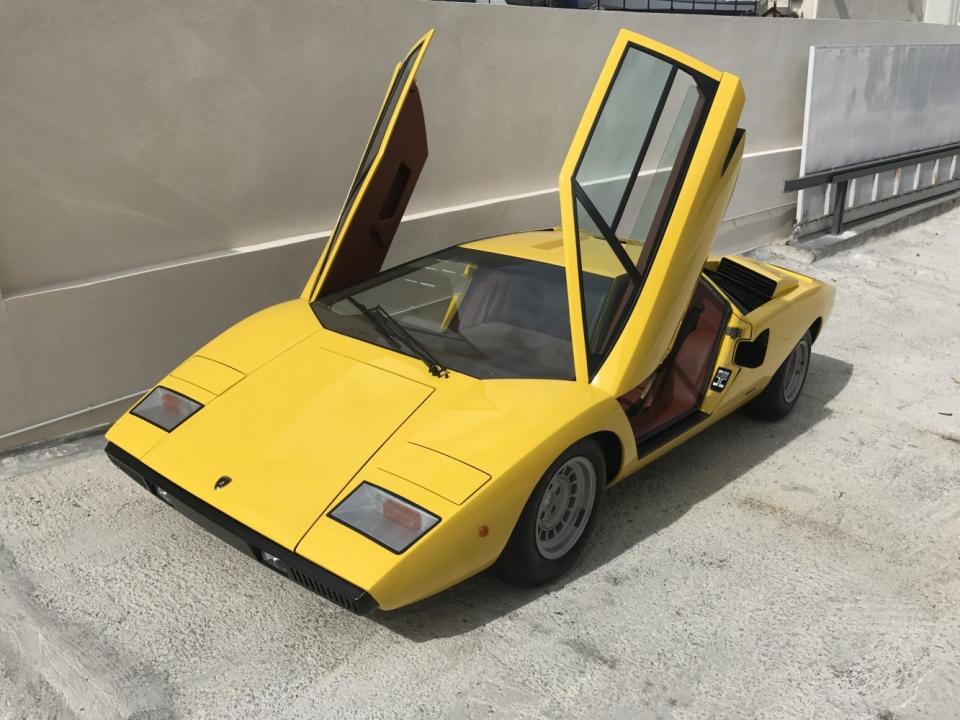 1975 LAMBORGHINI Countach LP400 'Periscopio' 1975 LAMBORGHINI Countach LP400 'Periscopio'