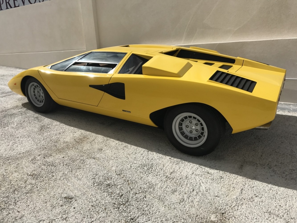 1975 LAMBORGHINI Countach LP400 'Periscopio' 1975 LAMBORGHINI Countach LP400 'Periscopio'