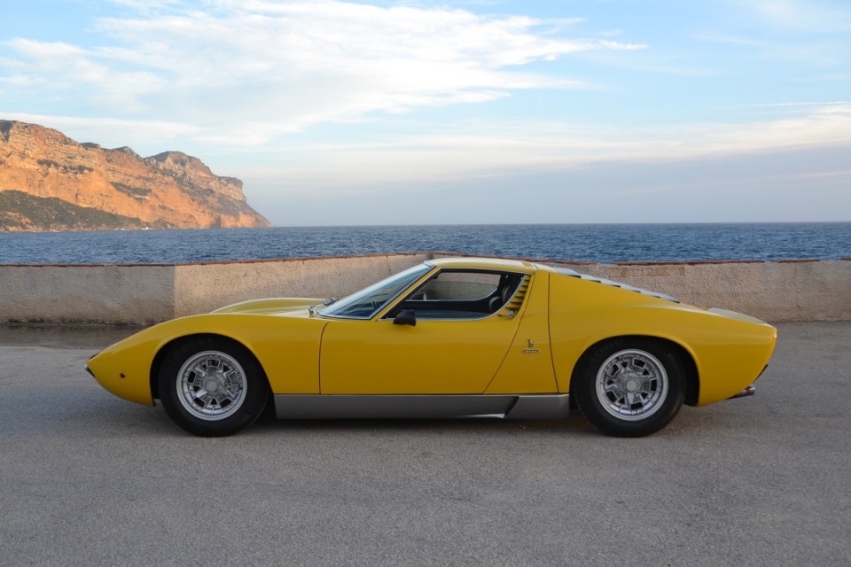 1971 LAMBORGHINI Miura P400 S 1971 LAMBORGHINI Miura P400 S