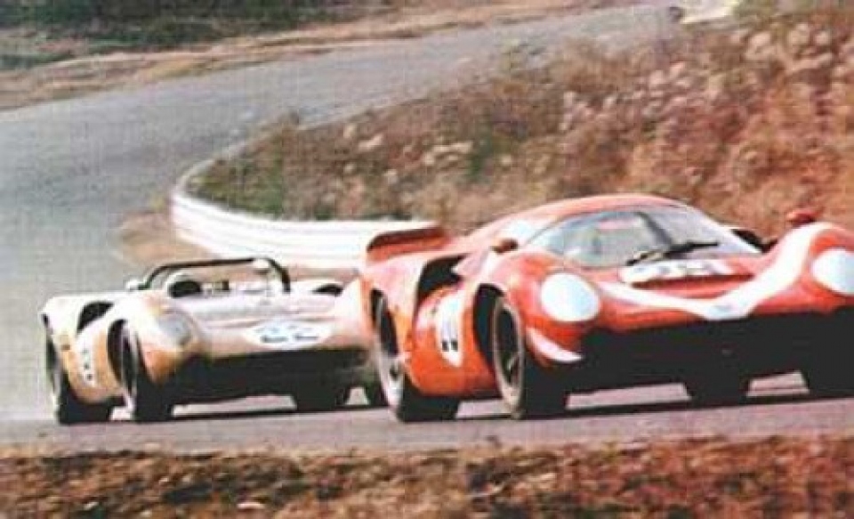 1967 LOLA T70 MKIII GT Coupe 1967 LOLA T70 MKIII GT Coupe
