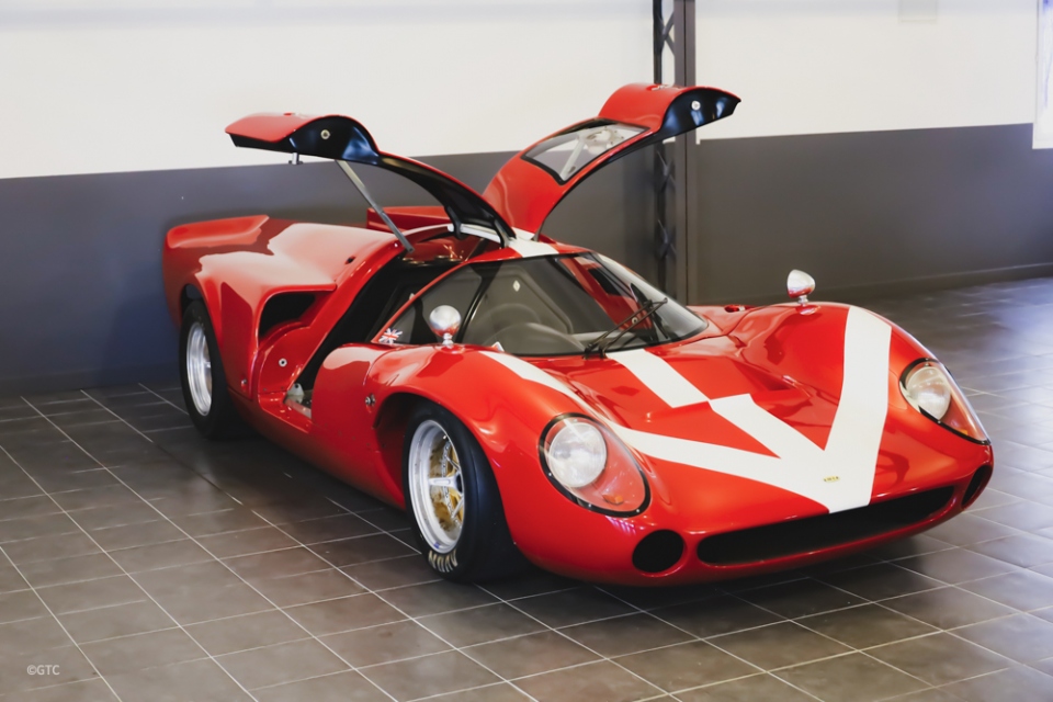 1967 LOLA T70 MKIII GT Coupe 1967 LOLA T70 MKIII GT Coupe