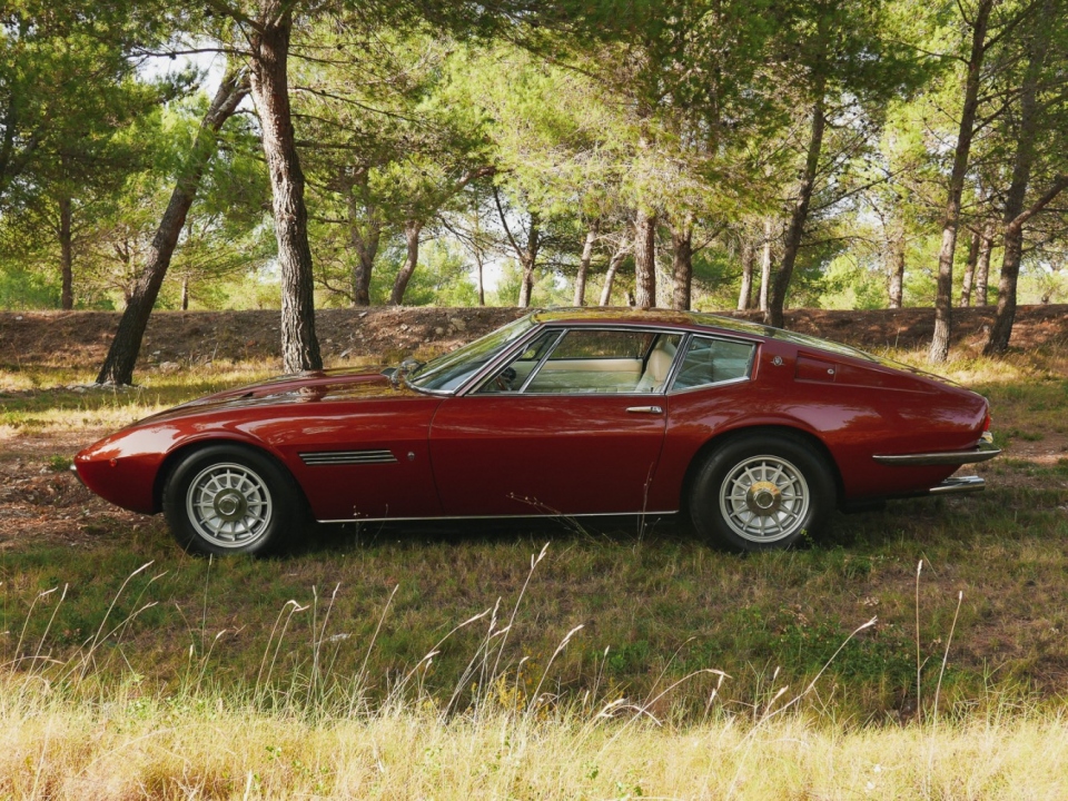 1972 MASERATI Ghibli 4.9L SS Coupe 1972 MASERATI Ghibli 4.9L SS Coupe