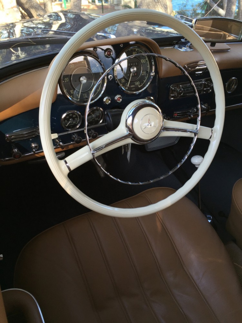 1959 MERCEDES 190SL 1959 MERCEDES 190SL