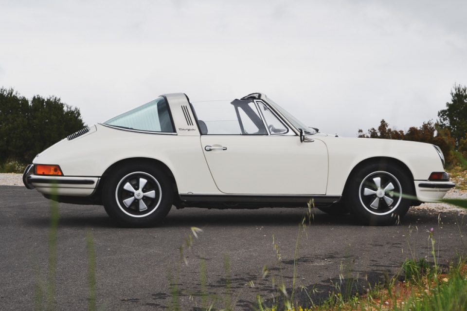 1973 PORSCHE 911 S 2.4 Targa