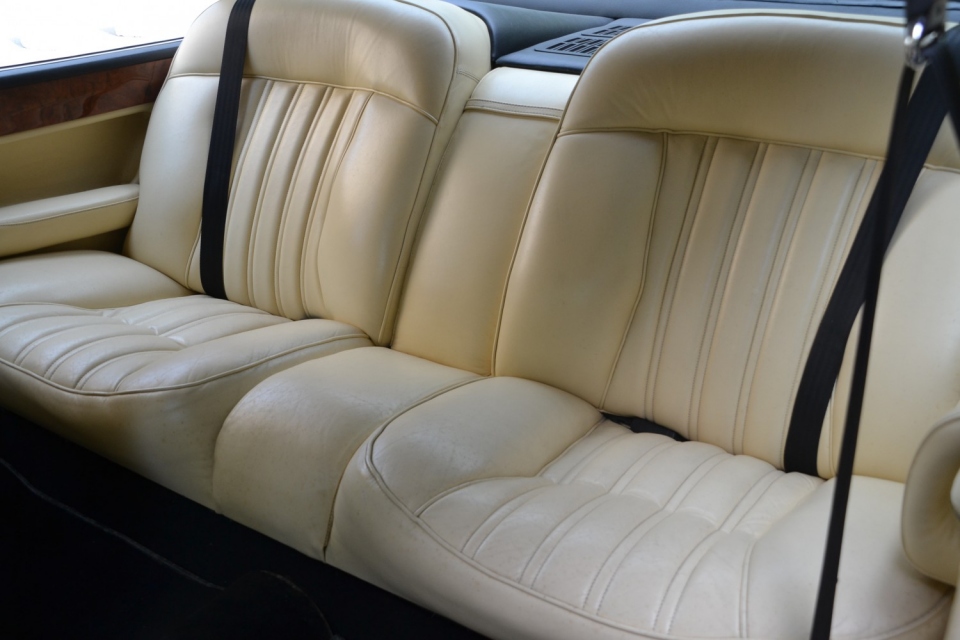1976 ROLLS ROYCE Camargue 1976 ROLLS ROYCE Camargue