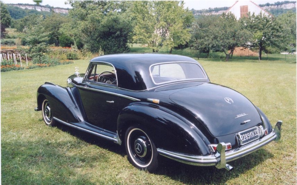 1954 MERCEDES 300 S Coupe 1954 MERCEDES 300 S Coupe