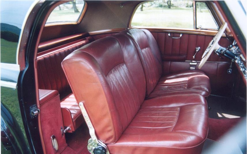 1954 MERCEDES 300 S Coupe 1954 MERCEDES 300 S Coupe