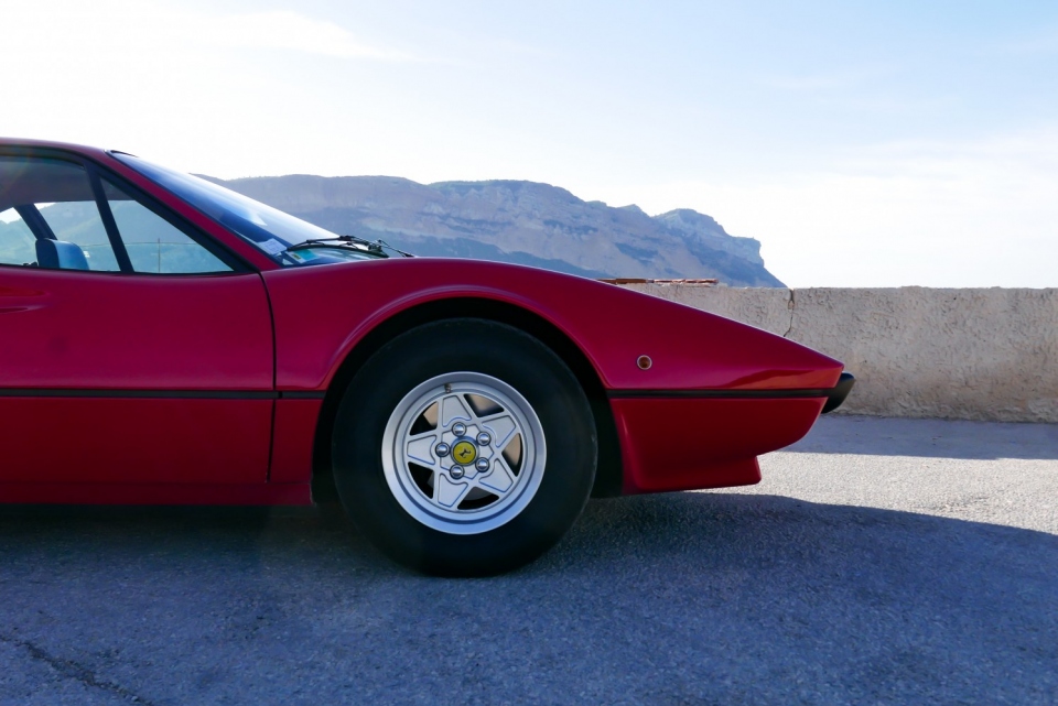 1976 FERRARI 308 GTB "Vetroresina" 1976 FERRARI 308 GTB "Vetroresina"