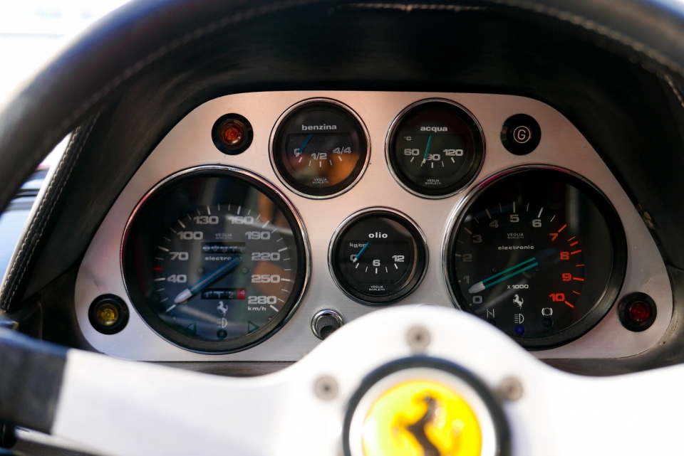 1976 FERRARI 308 GTB "Vetroresina" 1976 FERRARI 308 GTB "Vetroresina"