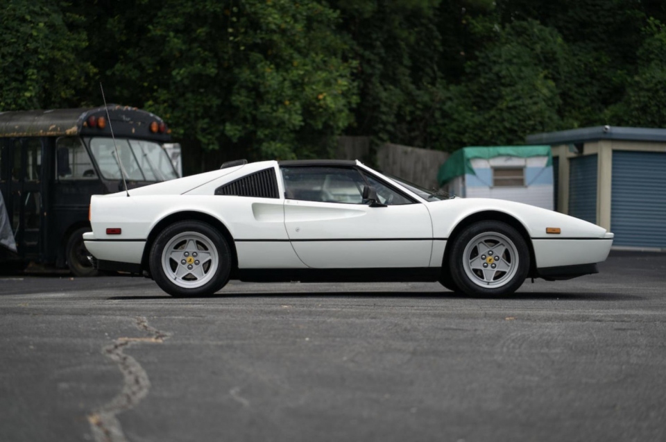 1986 FERRARI 328 GTS 